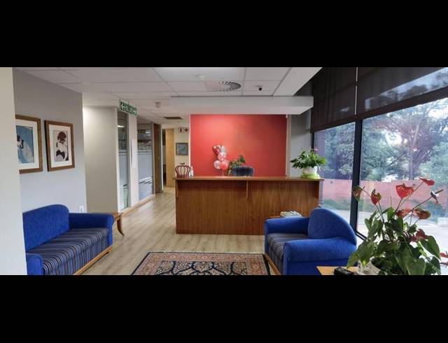 BUSINESS PROPERTY TO RENT IN LYNNWOOD